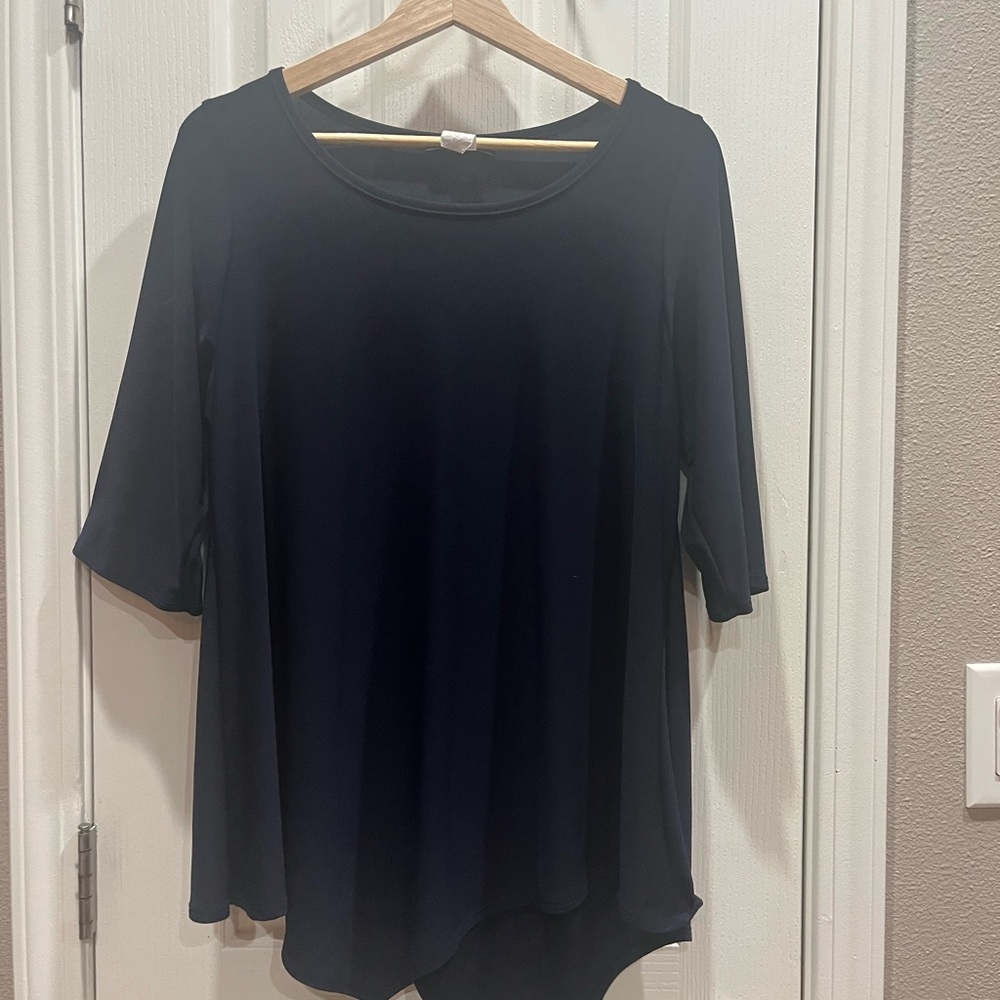 Navy Half Sleeve Flowy Top